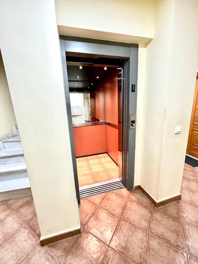 Cosy Apartment In City Center Аямонте Экстерьер фото